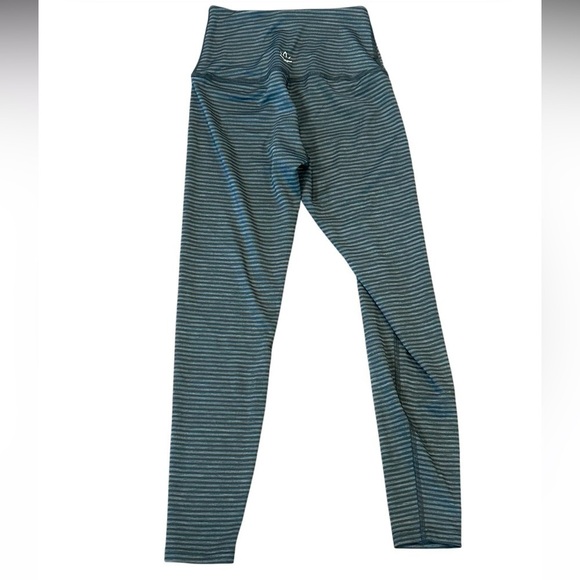 BEYOND YOGA GRAY BLACK STRIPED LEGGINGS, SIZE S - Picture 2 of 9